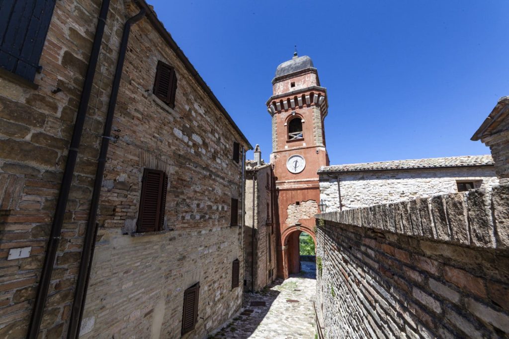 Glimpse of the historic center of Frontone